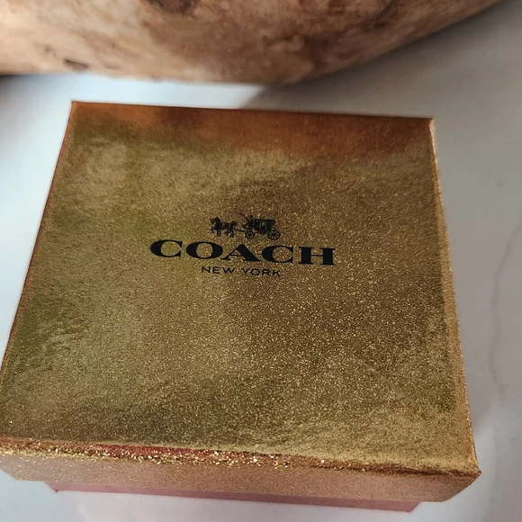 Signature COACH Pavé Multi Hangtag Hinged Bangle with Gorgeous Gift Box - Picture 8 of 10